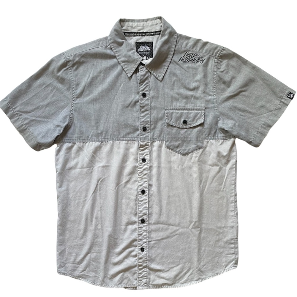 HART & HUNTINGTON Mens Medium M Shirt Gray Short Sleeve Button Up Tattoo Studio